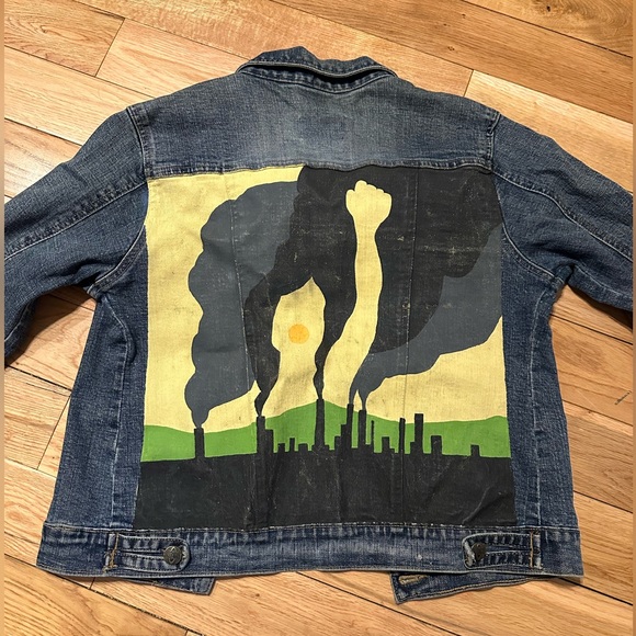 Hand Painted Artisanal Jean Jacket - Picture 2 of 6